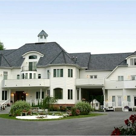 The Columbia Inn At Peralynna Екстер'єр фото